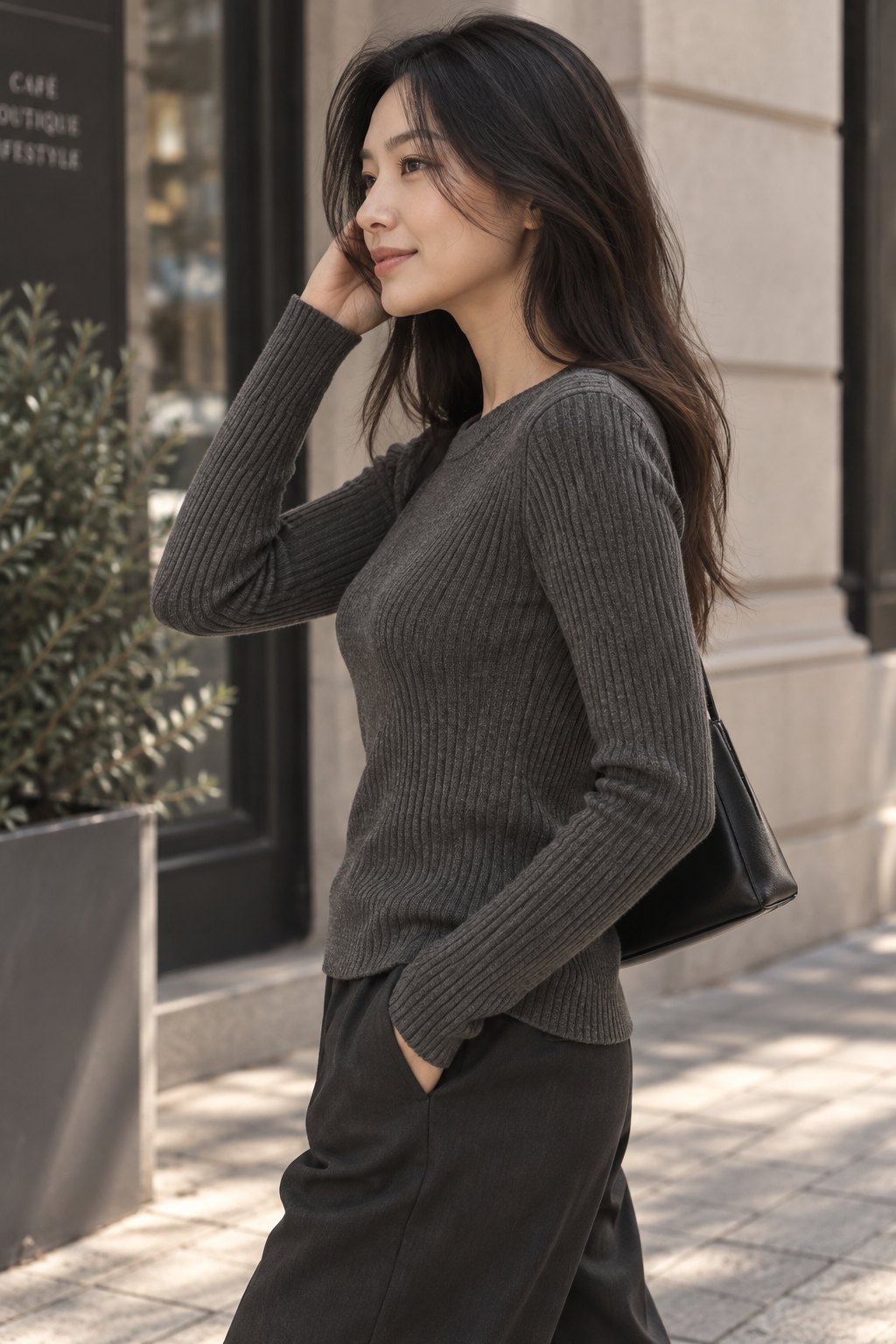Round Neck Ribbed Jumper