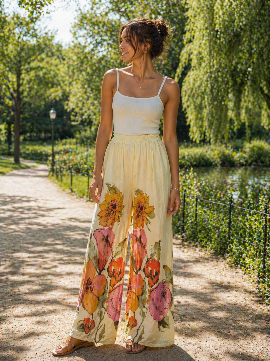 Bold Flower Pattern/ Sleeveless Top  Coord